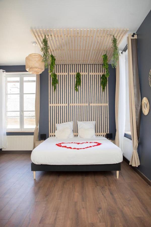 Evasion Tropicale - Studio Avec Spa, Cosy Et Renove Au Coeur De Soissons - 2 Pers Ngoại thất bức ảnh